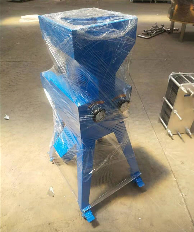 對輥式粉碎機